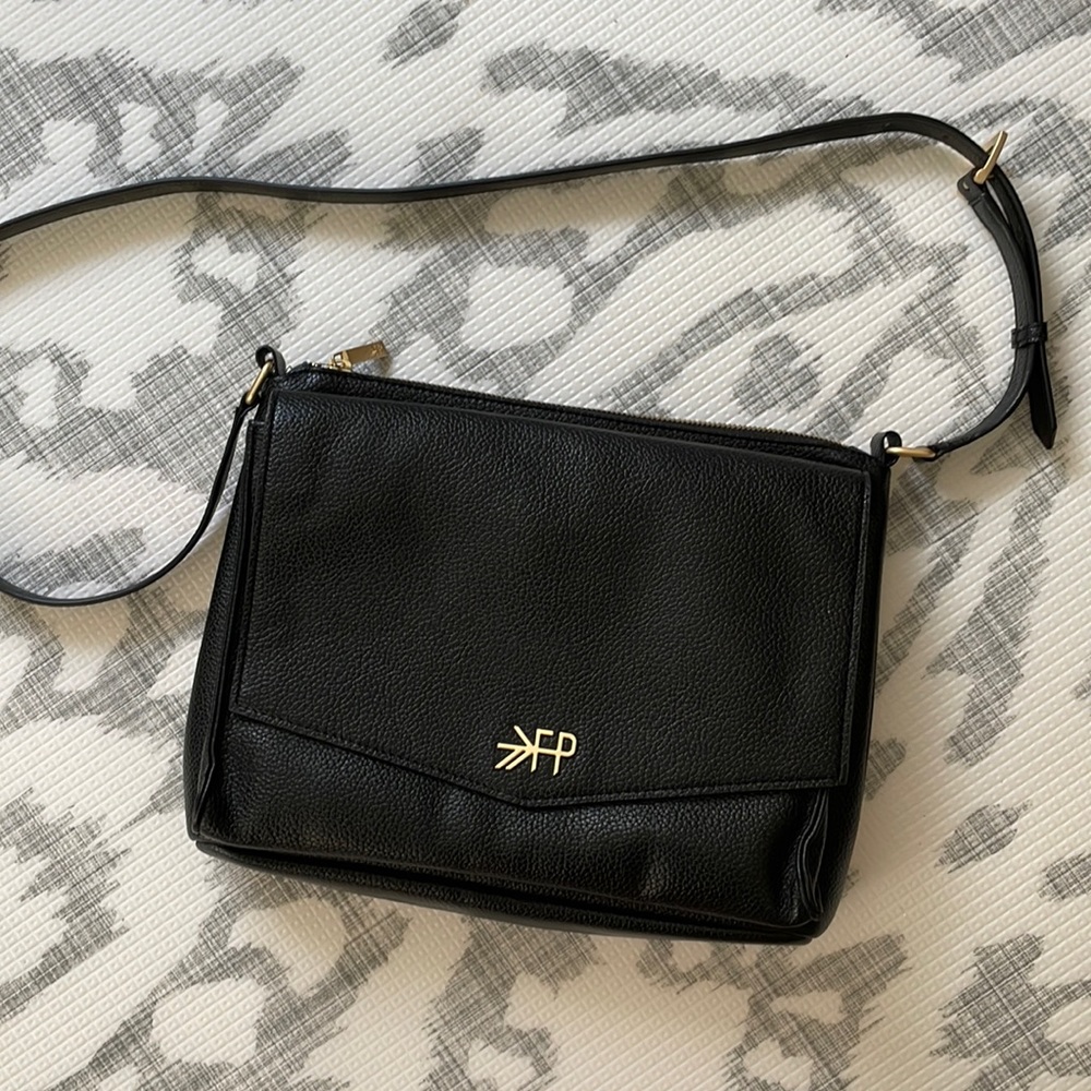 Freshly Picked crossbody diaper bag, black